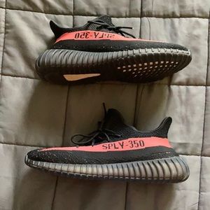 ❌SOLD! (Trade)❌ Yeezy Boost 350 V2 “Red”
